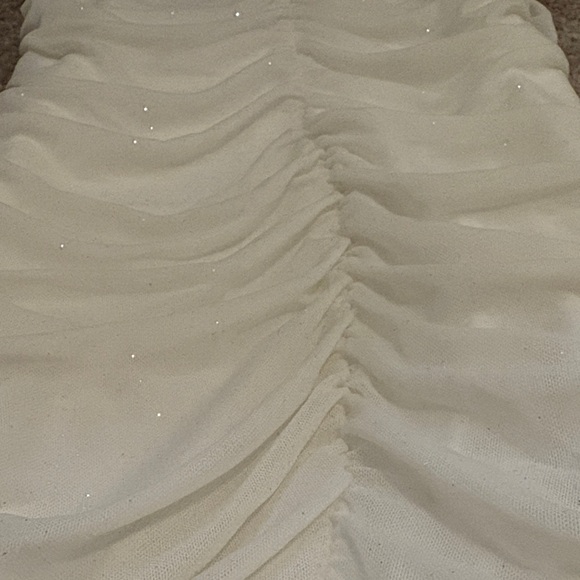 SHEIN Strapless White Dress - Picture 4 of 4